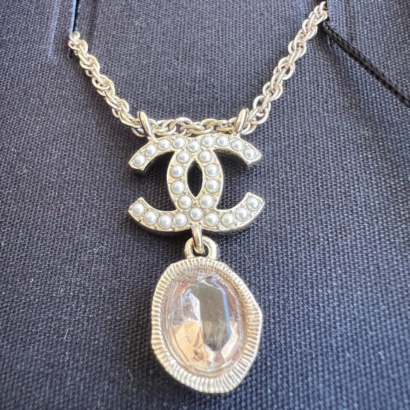 Chanel CC Pearl and pink crystal drop necklace - Picture 5 of 12